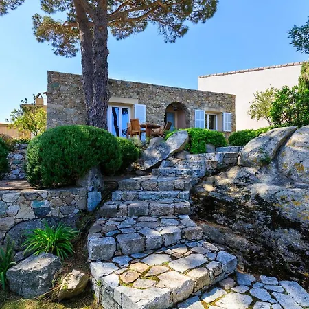 U Piazzale * Santa-Reparata-di-Balagna